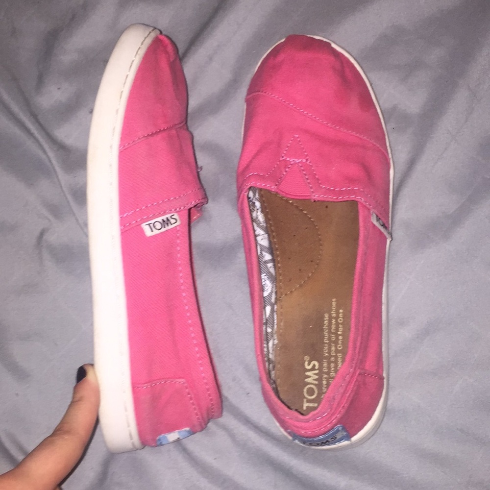 Pink Toms - Picture 2 of 3